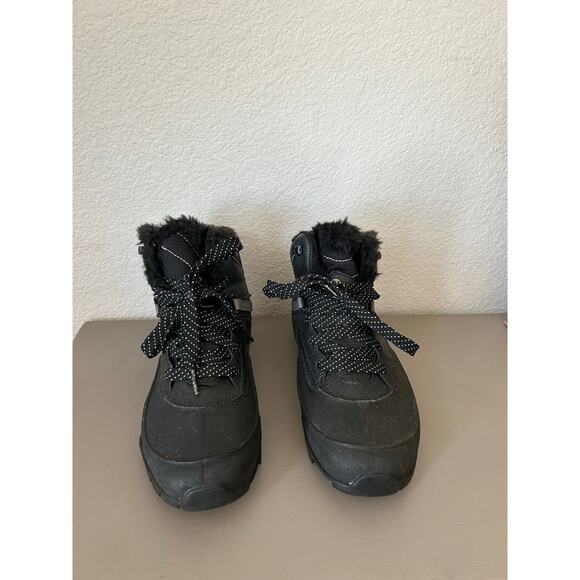 Merrell Weatherproof Winter Boots - 7 1/2 - Picture 2 of 5
